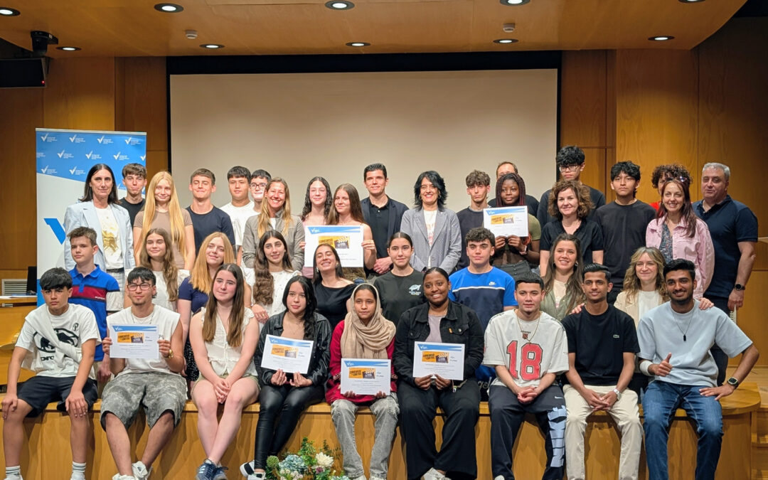 LA CLASE DE 4º B DEL COLEGIO SANTA MARÍA DE LOGROÑO GANA EL XXVI CERTAMEN “LA SOLIDARIDAD TIENE UN PREMIO” CON EL CORTO “MANOS QUE NO MIRAN ATRÁS”